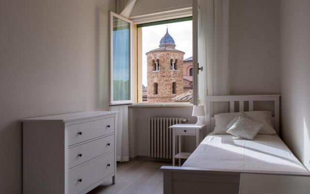 St. Vitale’s Basilic view elegant apartment