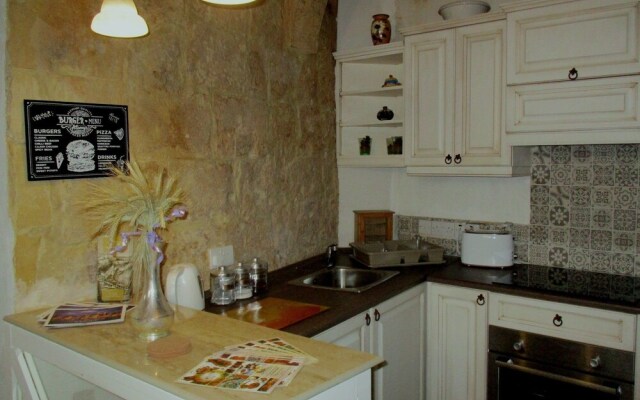 Tal Kapilluna Zebbug Guest House