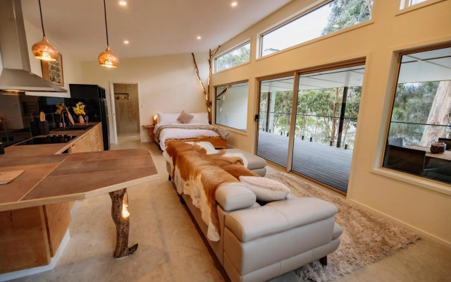 Absolute Oceanfront Bruny Island Secrets Retreat