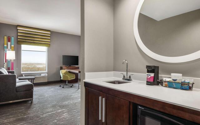 Hampton Inn Brooklyn Park