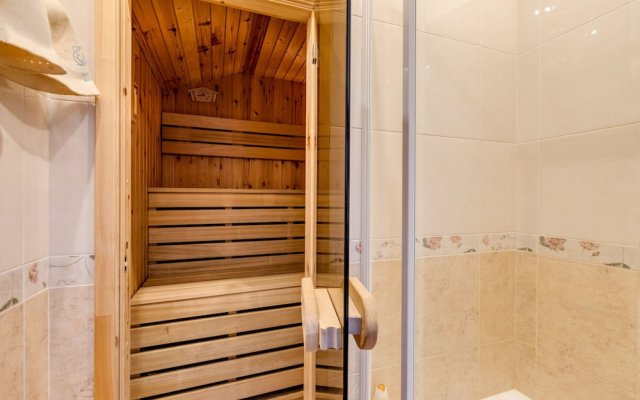 Simply Comfort, Modern Townhome, Sauna