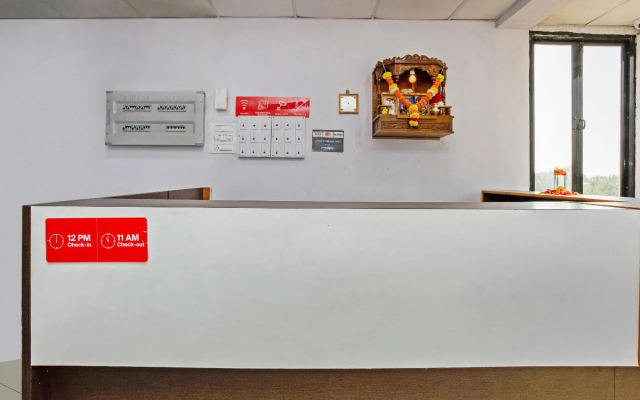 Shubham Lodging And Boarding By  OYO Rooms