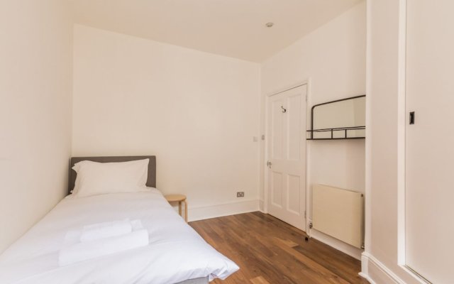 Eson2 - Charming 3 Bedroom Flat in Chelsea