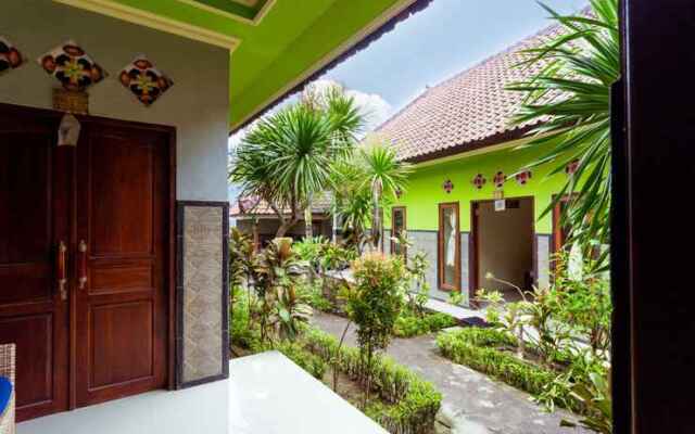 Adi Guesthouse Lembongan