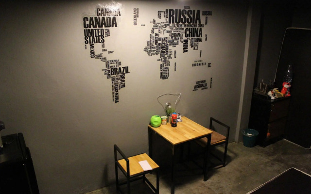 Din Space Bangkok