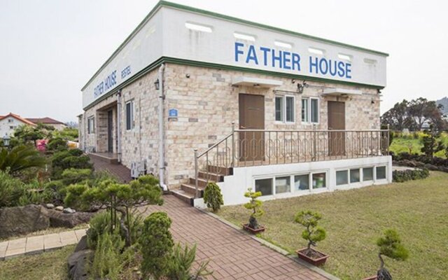 Jeju Father House Pension