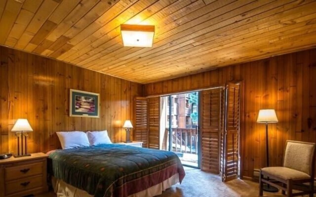 Windchimes #202 2 Bedroom Condo