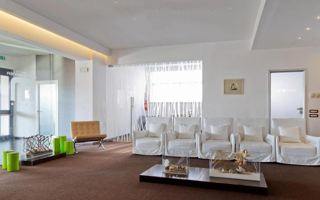 Mediterranea Hotel & Convention Center
