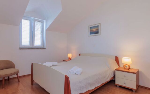 Apartment Irena Privlaka