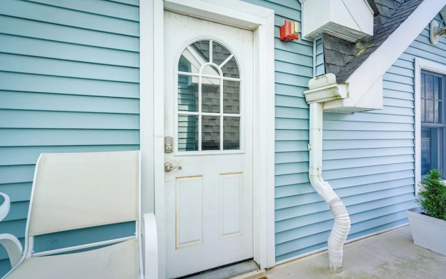 Wildwood Vacation Rental: Walk to Beach Access!