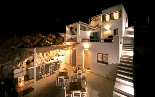 Sea Rock & Sky Private Residence