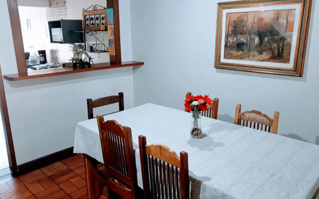 Casa em Paraty, excelente localização! 10 pessoas