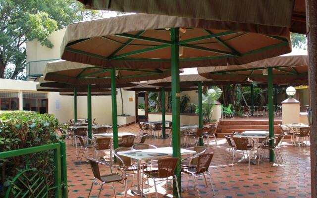 Peermont Metcourt Khoroni, Thohoyandou