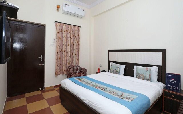 Fabexpress Goyal Inn