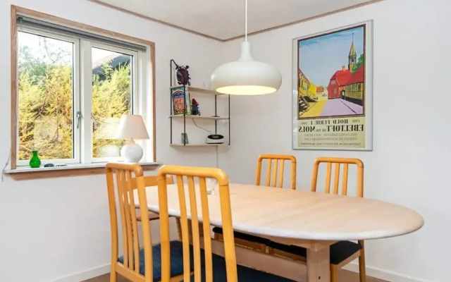 4 Person Holiday Home in Ebeltoft-by Traum