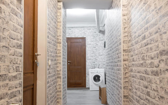 Трехкомнатные апартаменты на улице Миллионная 23