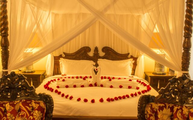 Elandela Private Game Reserve & Luxury Lodge