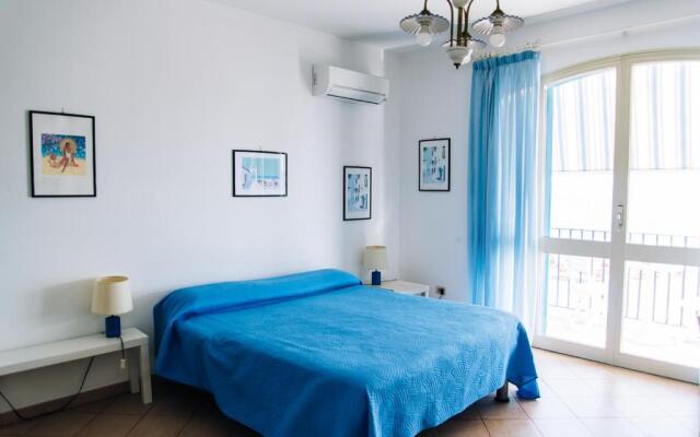 Mistral Residence
