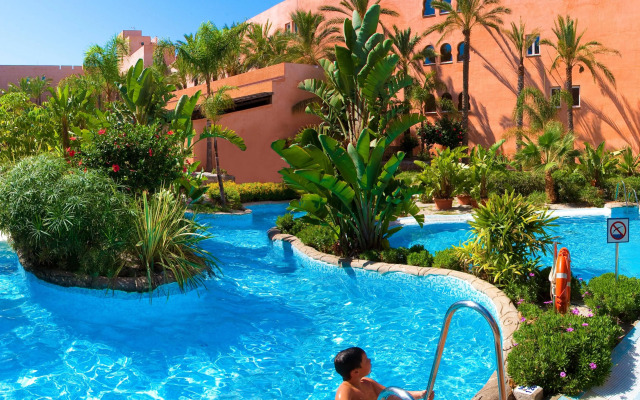Playacalida Hotel
