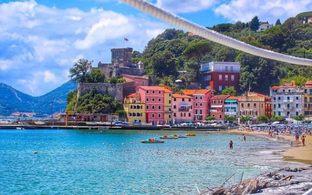 Beautiful house near the beach Lerici Italy