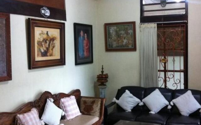 Puri Ayu Homestay