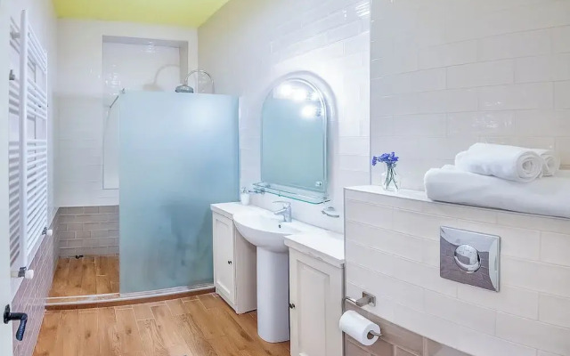 HB apartments Astoria