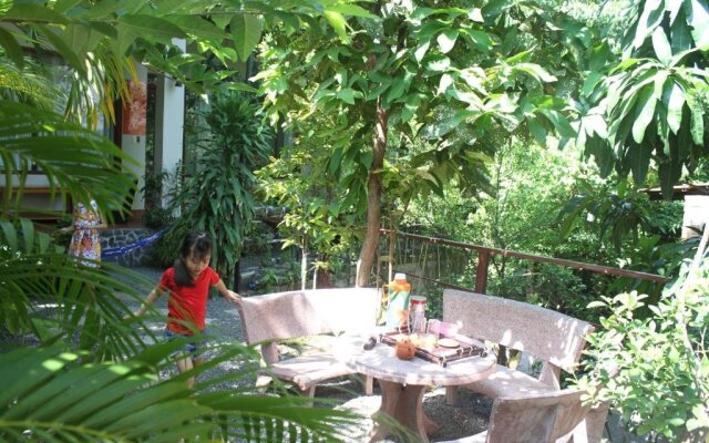 Mui Ne Garden Guest House Hostel