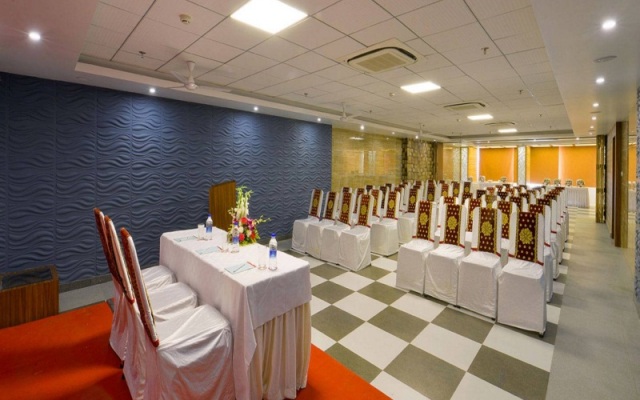 Hotel Shri Ram Empire