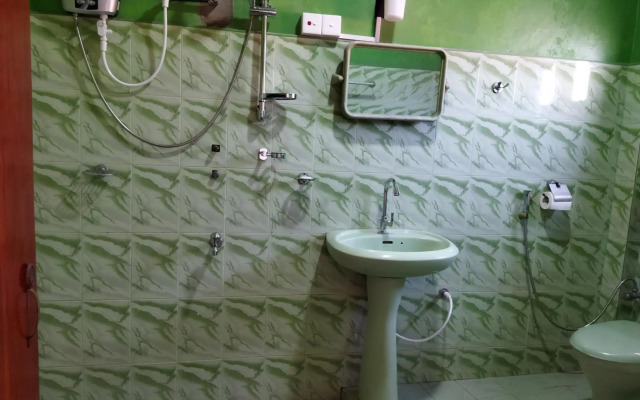 7 guest 3room apartment