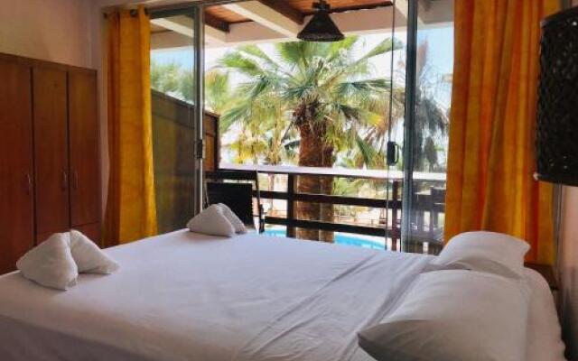 Blue Point Hotel