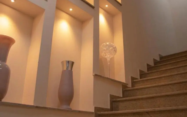 Driza's Family House - Quiet and Chill HOSTEL with 2 Pets around