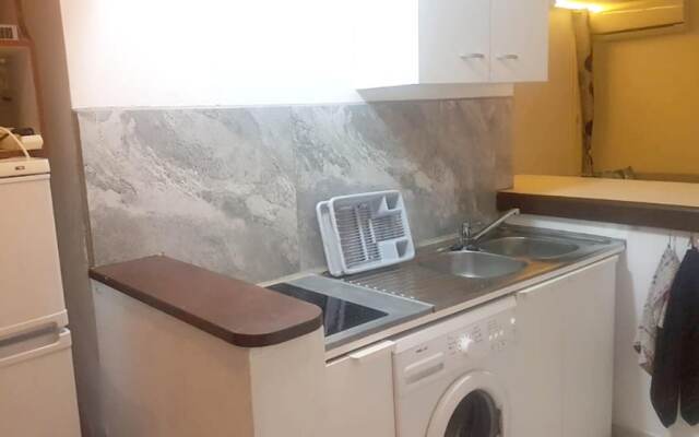 Studio in Sainte-anne, With Shared Pool, Enclosed Garden and Wifi