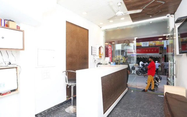 Hotel Double Tree by OYO Rooms