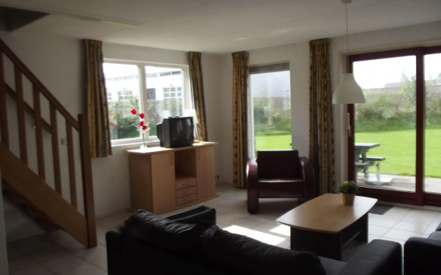 Semi-detached House in Franeker With a Shared Pool