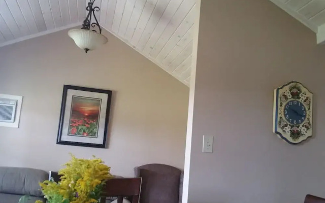 Rustico Acres Cottages