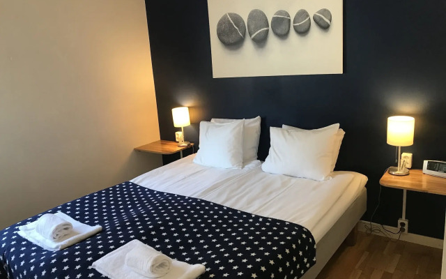 Port Hotel