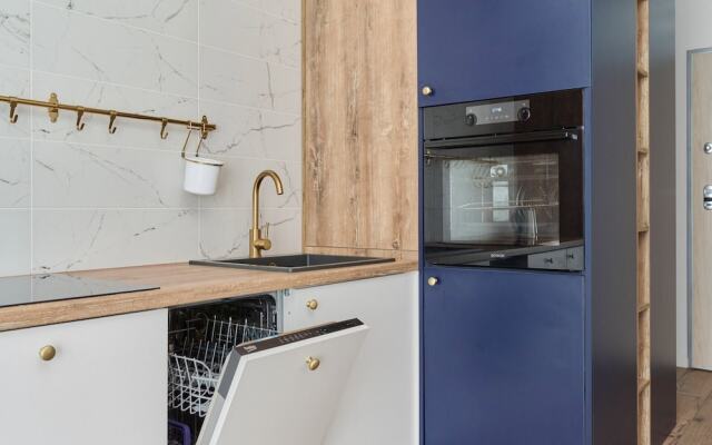 Riverside Studio by Renters