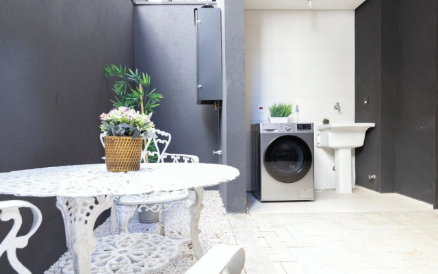 Casa com 2 suítes AC Higienópolis