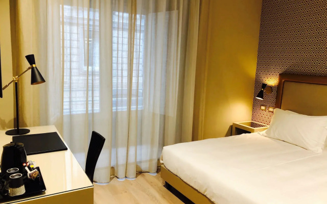 Caruso Place Boutique & Wellness Suites