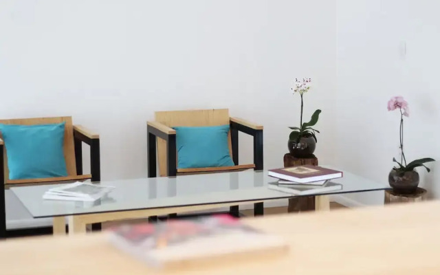 Lila & Co Hotel Boutique