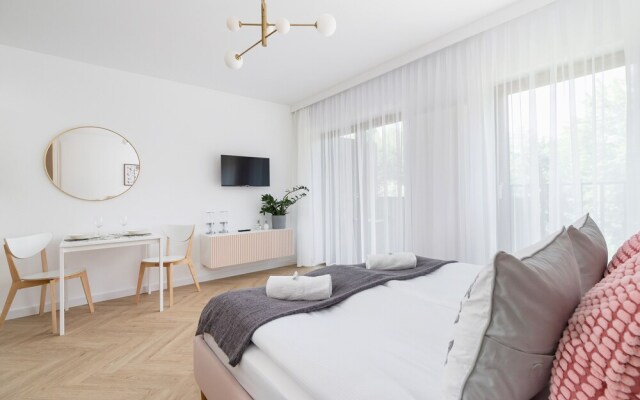 Ceglana Park Studio Katowice by Renters
