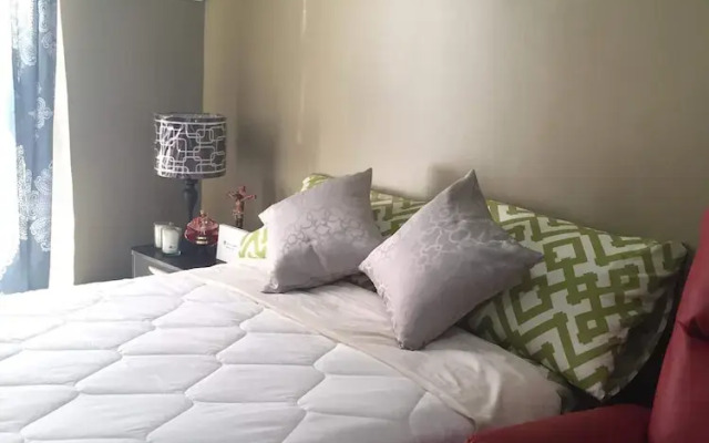 21 Flr Highrise And Seaview Near Ayala