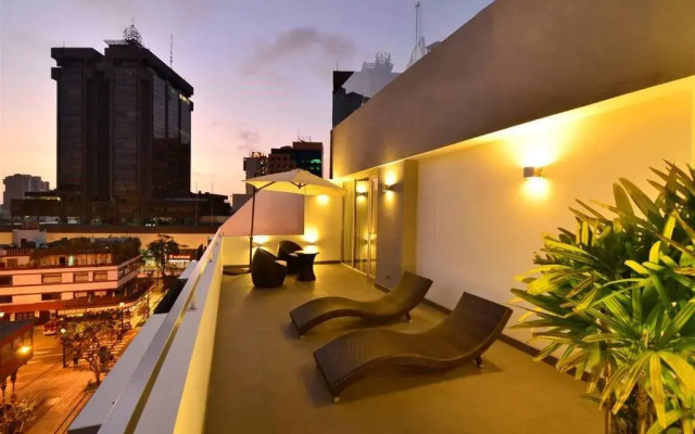 Aku Hotels
