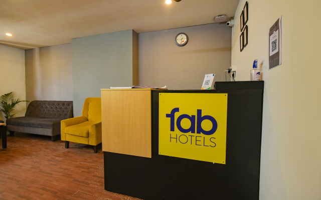 FabHotel Sasti Inn