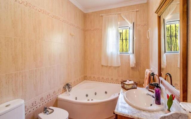 Appealing holiday home in Andalucía with private pool