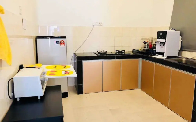 Jalil Damai By Yolodge