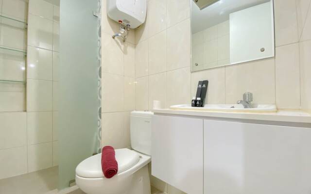 Spacious And Homey 3Br At Springlake Summarecon Bekasi Apartment