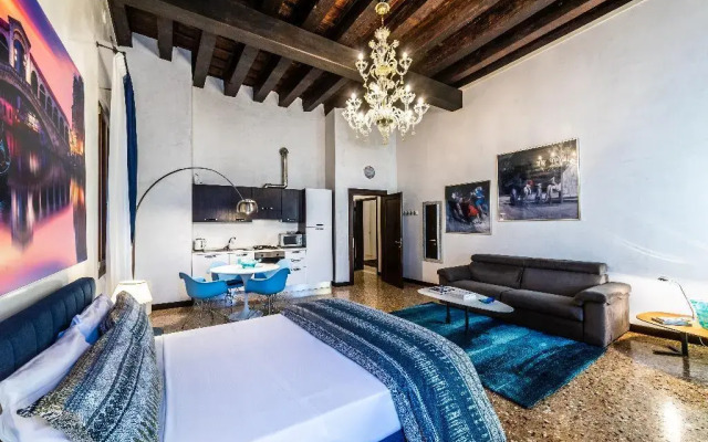 Ca' Sant'Angelo apartments