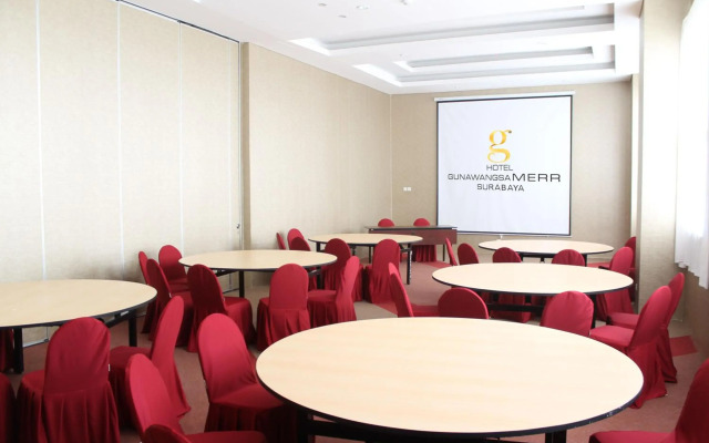 Hotel Gunawangsa MERR