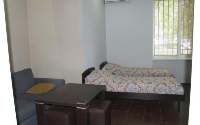 Apartment Paronyan 22